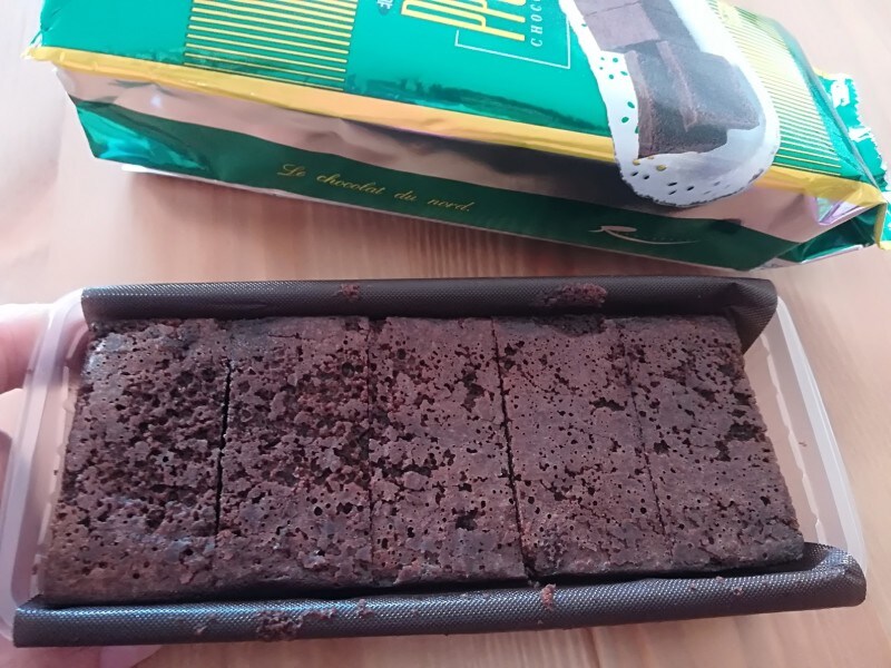 パッケージ内部