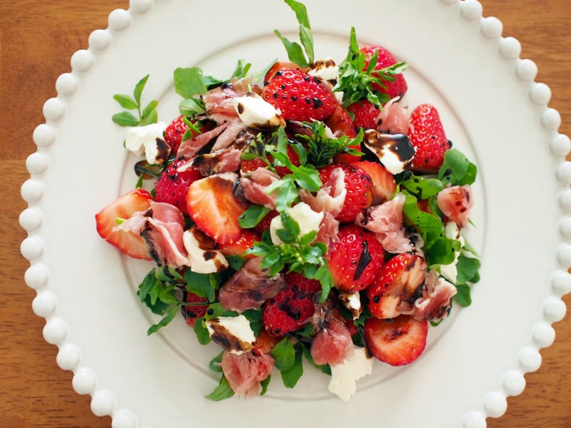 生ハムの美味しさ広がる、バルサミコ酢のちょい足し