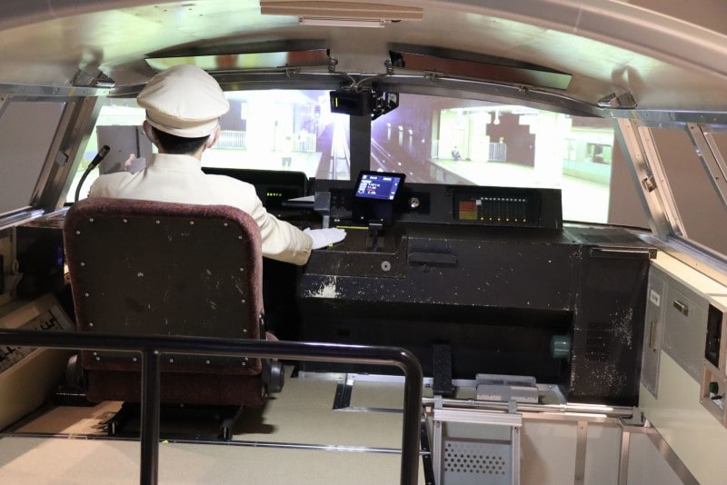 LSEの運転シミュレータ