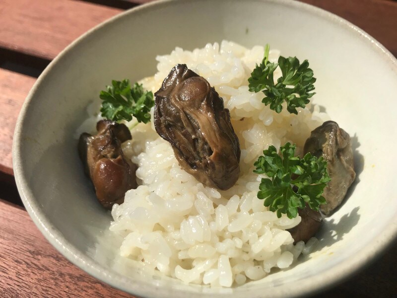 業務スーパーの缶詰がおすすめ！イチオシは「スモーク牡蠣 オイル漬け」