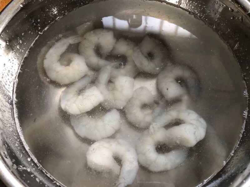 業務スーパーの大粒むきえび