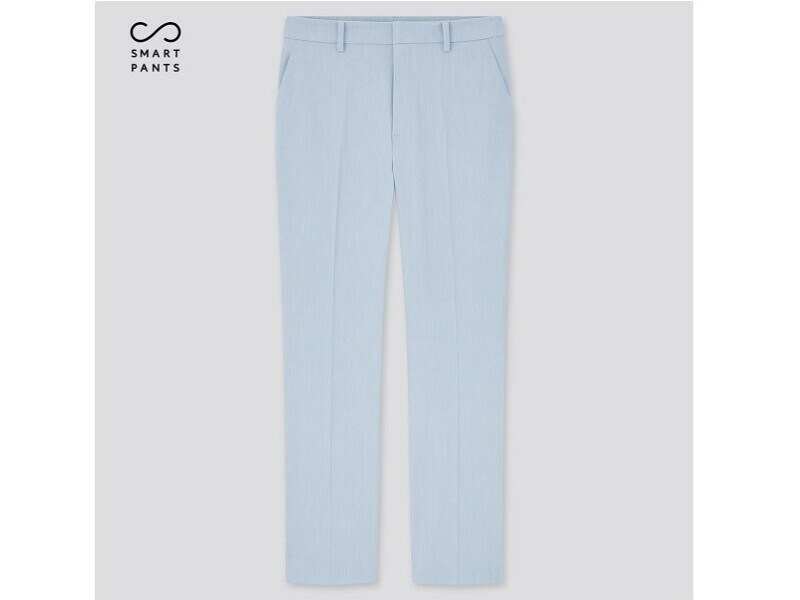 ユニクロ　スマートアンクルパンツ　2990円（税込）