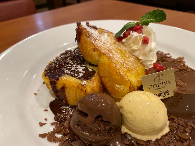 デニーズ ゴディバ