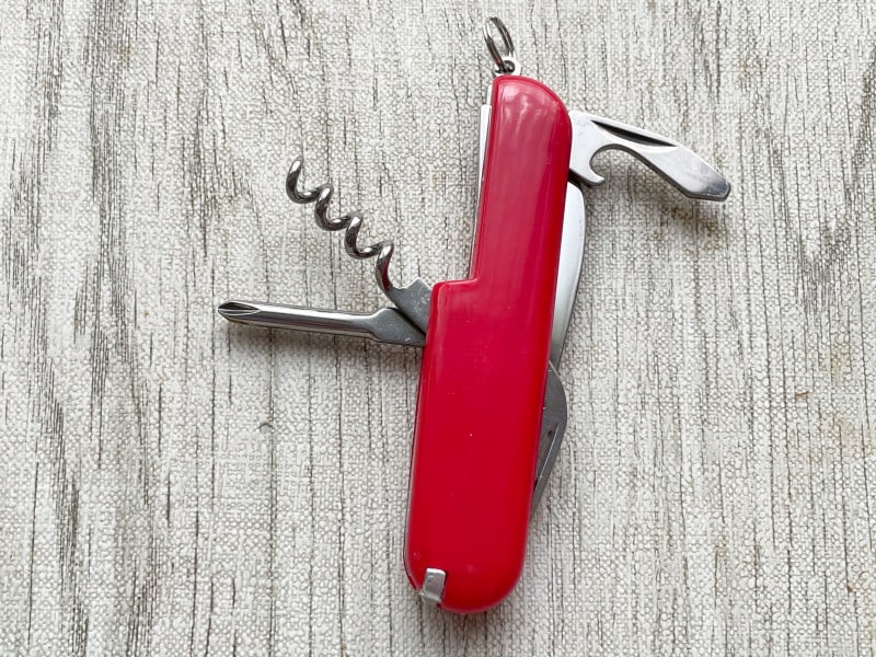 100均マルチツール　ポケットナイフ