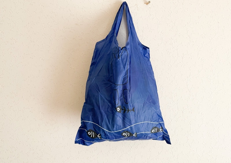 MINISO（メイソウ）のエコバッグ