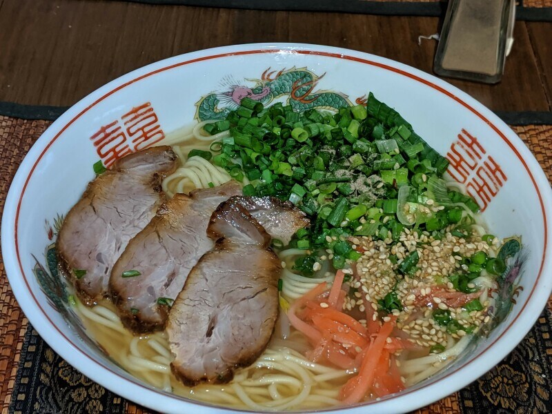 具材をいろいろ乗っけるのが楽しいですね。