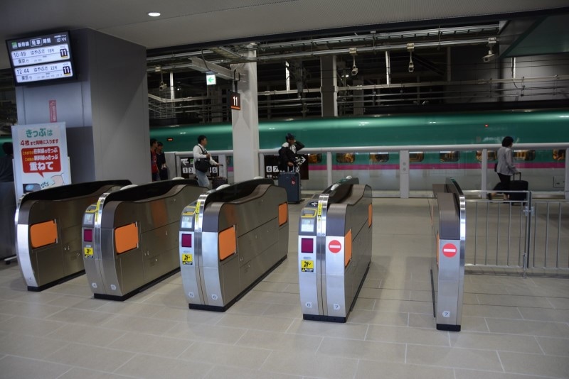 新函館北斗駅の北海道新幹線乗り場