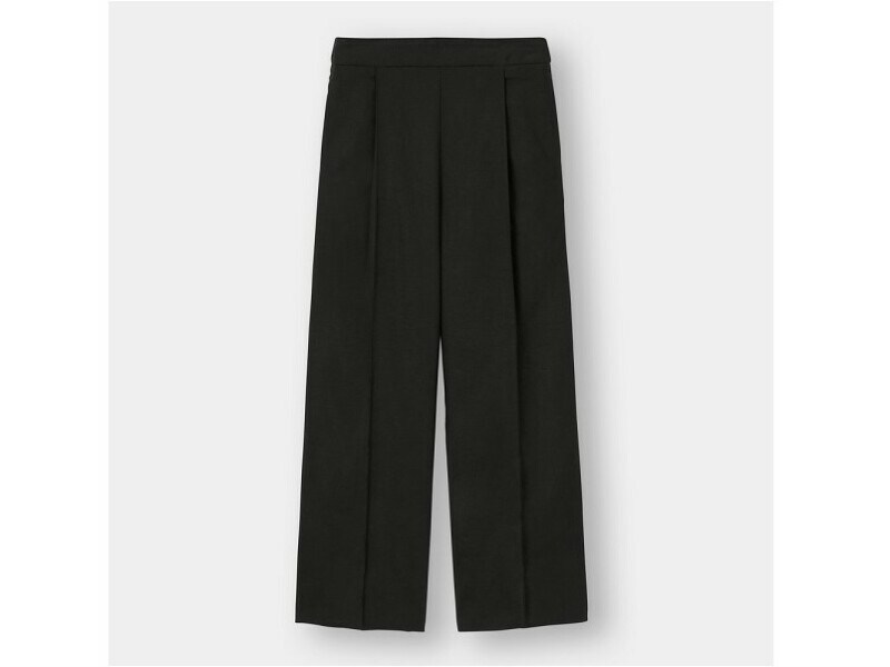 ユニクロ リネンブレンドストレートパンツ 1990円(税込)