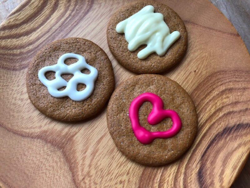 チョコでデコる