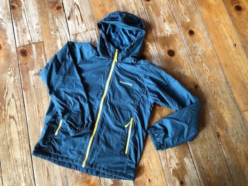 キッズのライトシェルパーカ