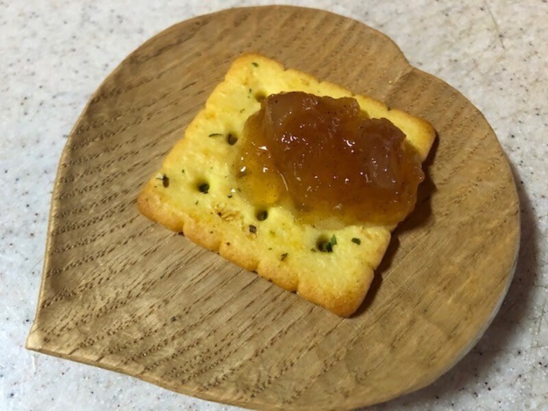 ジャムとクラッカー