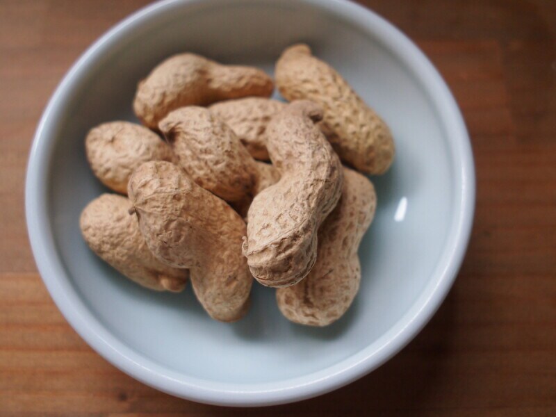 剥いて食べるというのがなんとも楽しいのです。