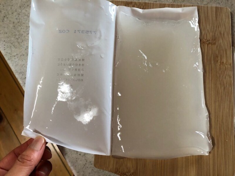 パッケージをめくる