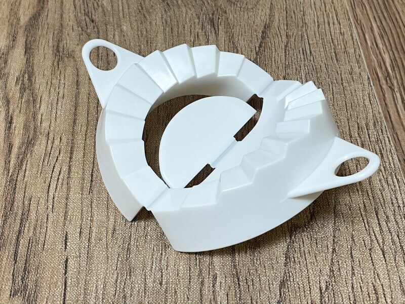 セリアの餃子包み