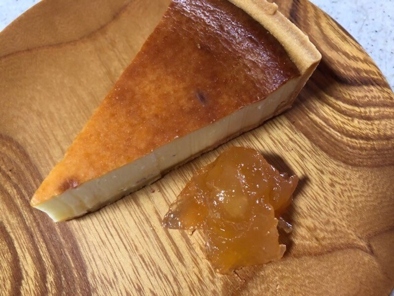 ジャムを添える