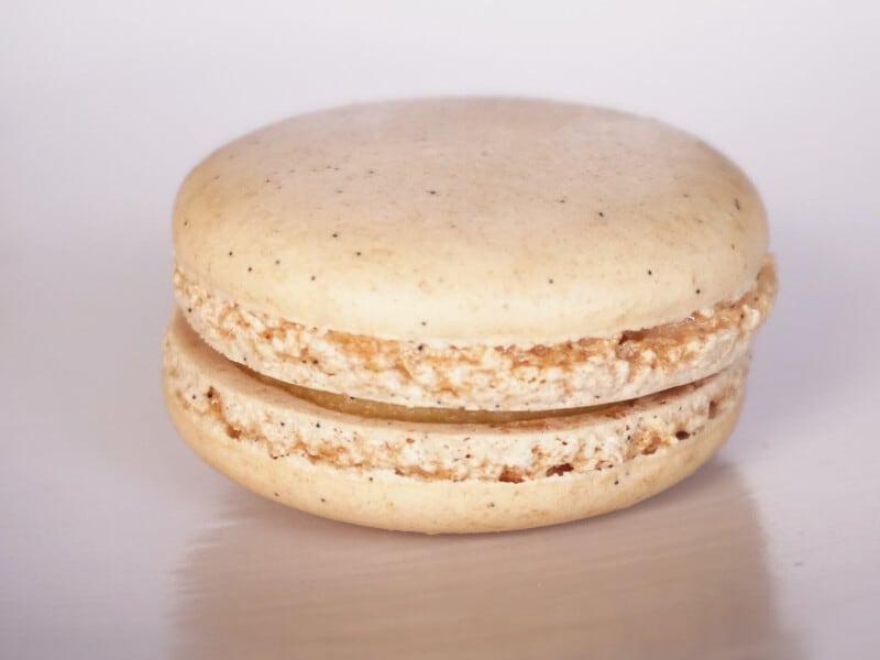 シャトレーゼ「マカロン バニラ」