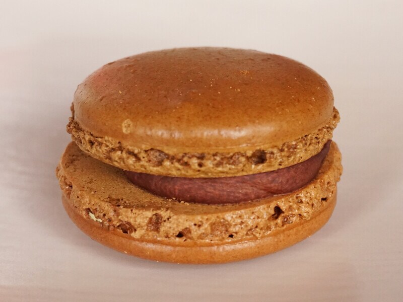 シャトレーゼのマカロン「マカロン チョコ」