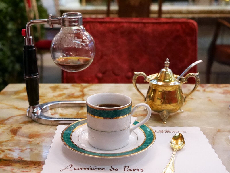 サイフォンで淹れるコーヒー(各種590円~)