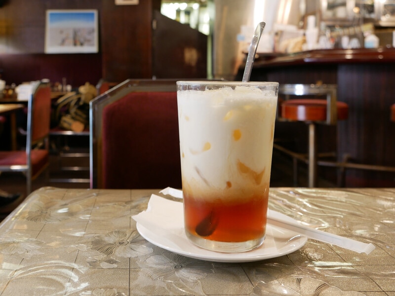 アイスロイヤルミルクティー(750円)