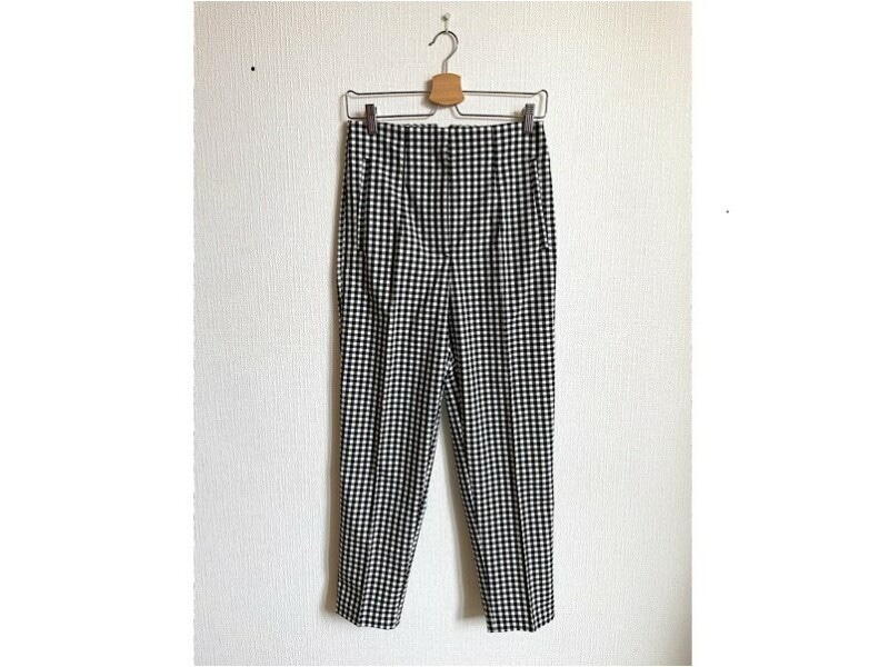 ユニクロ　ハイライズ ギンガムチェック パンツ　4990円（税込）