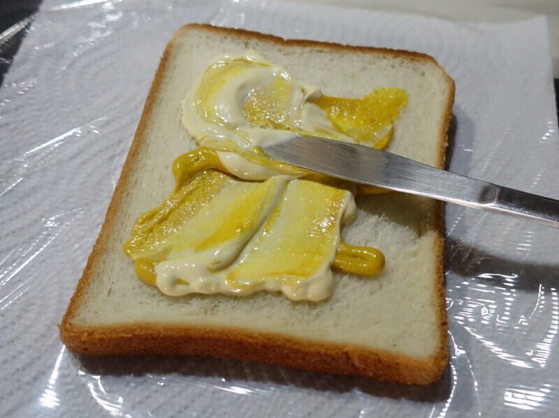 具材は冷蔵庫にあるものでOKです。