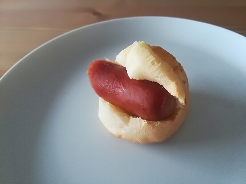 ソーセージサンド