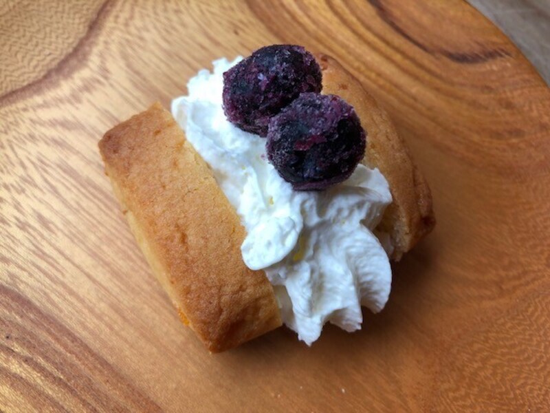 ホイップをサンド