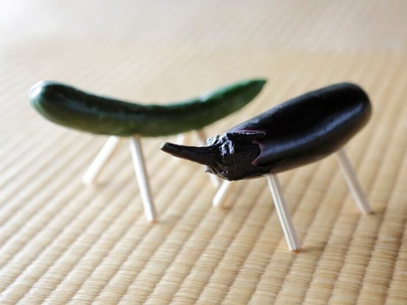 お盆は、正式には「盂蘭盆会(うらぼんえ)」といいます