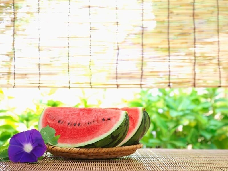 残暑が厳しい8月も「暑気払い」