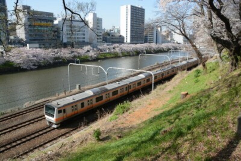Jr中央本線のトリビア10選 中央線 の意味 スイッチバック すべての特急が停車する駅 全部知ってた 鉄道 All About Jr中央本線のトリビア10選 中央線 の意味 スイッチバック すべての特急が停車する駅 全部知ってた 鉄道 All About