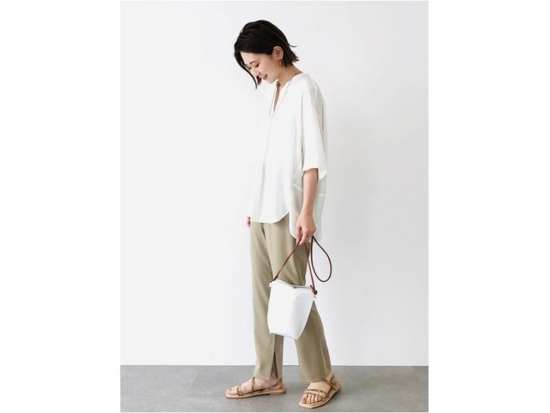 【OKコーデ】足に馴染むヌーディーなカラーなら失敗知らず　出典：WEAR