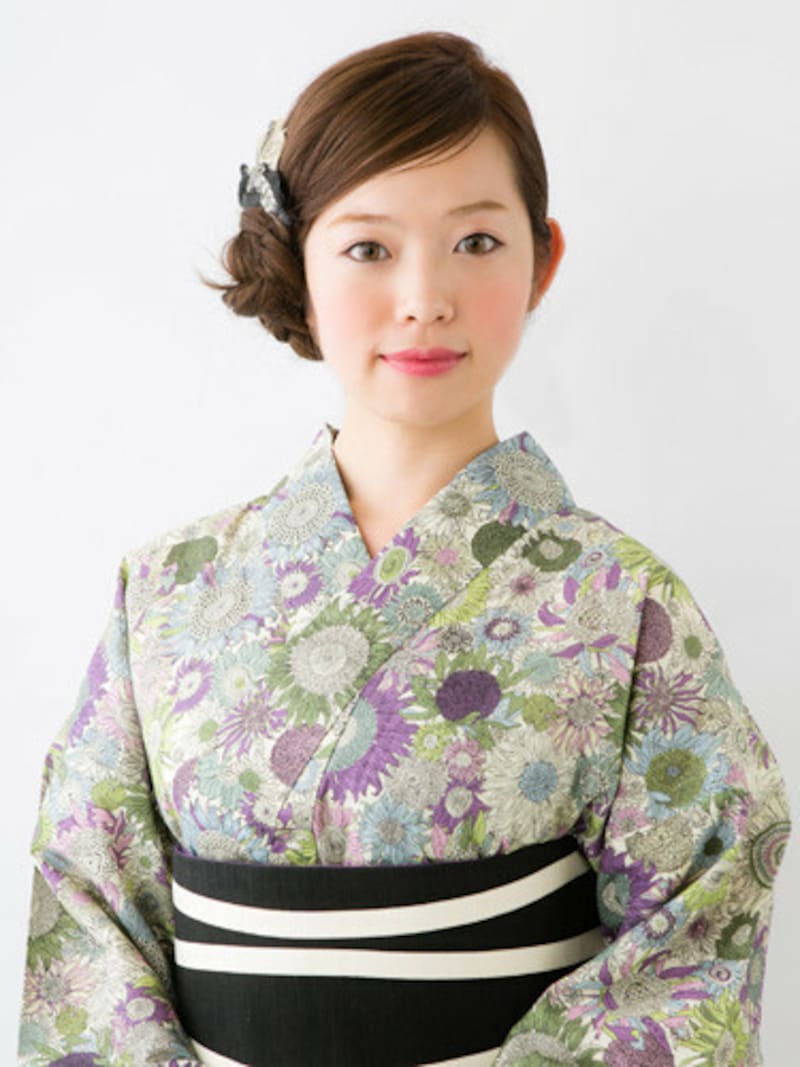 浴衣に似合う三つ編みお団子の髪型