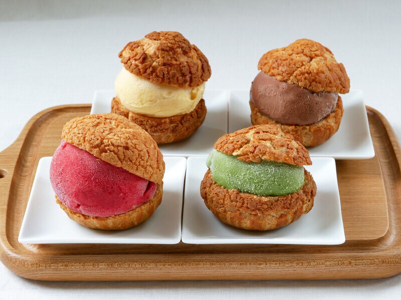 シュー ア ラ グラスは全4種類(各 税込351円)