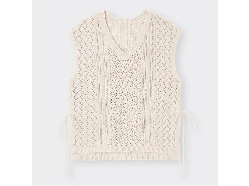 GU レーシーニットベスト 1690円(税込)