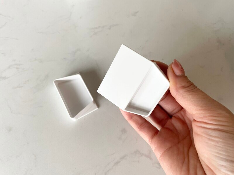 屋内用と屋外用と形状が違う様子