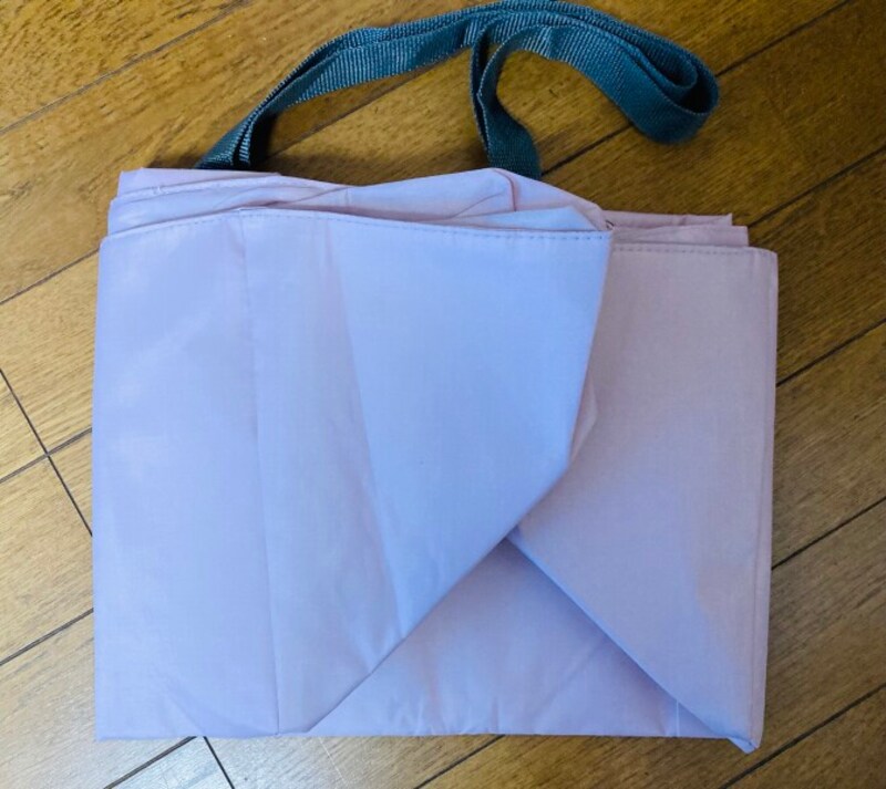 三つ折りにする