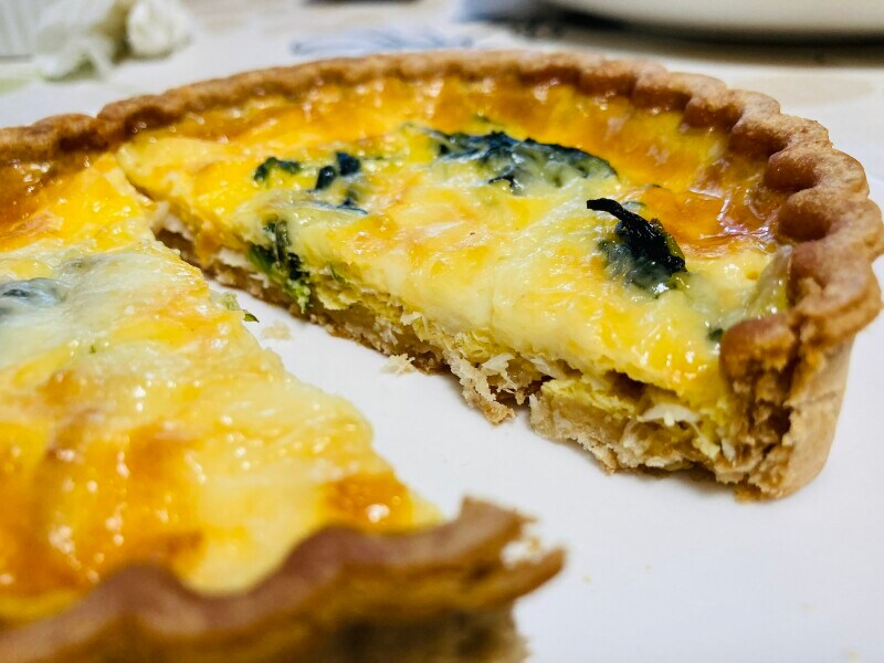 スモークチキンとほうれんそうがたっぷり