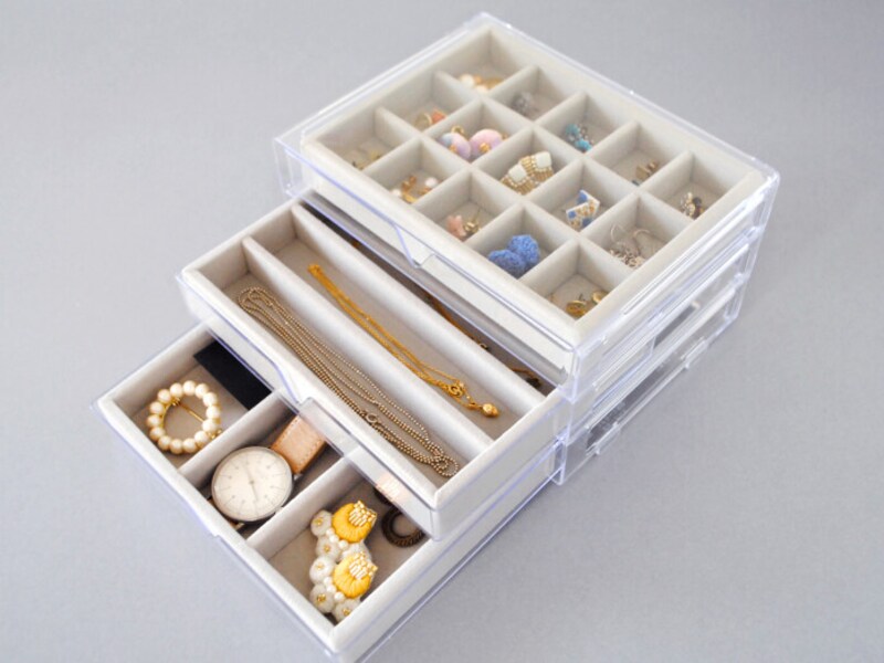 ダイソー「3段引き出しケース」