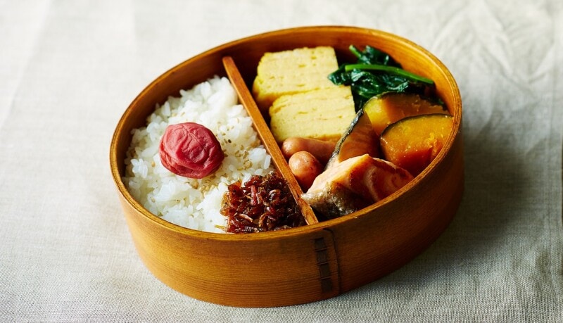 お弁当の梅干し