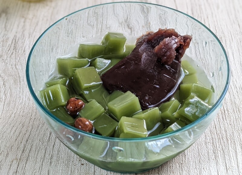 セリアの食器デザートカップ