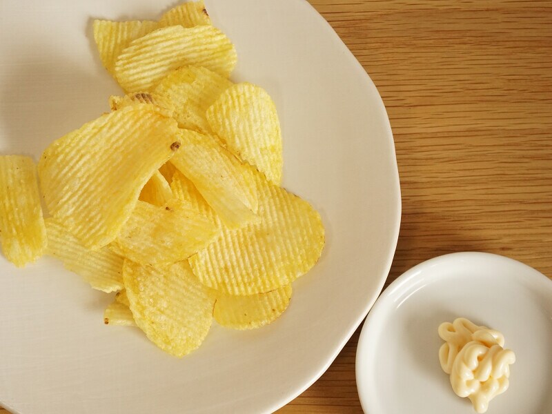 無印良品「フランス産じゃがいも ポテトチップス」はマヨネーズをつけても美味