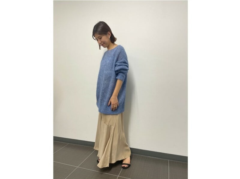 【OKコーデ】このモヘアニットのように良質なニットは、シンプルなコーデもおしゃれに見せてくれます　出典：WEAR
