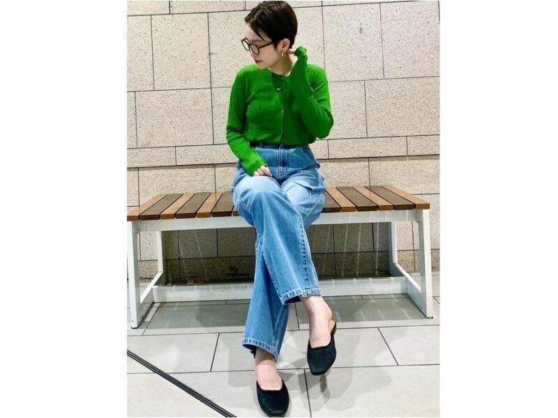 黄味の強いビビッドなグリーンから深めのダークグリーンまでトーンも豊か　出典：WEAR