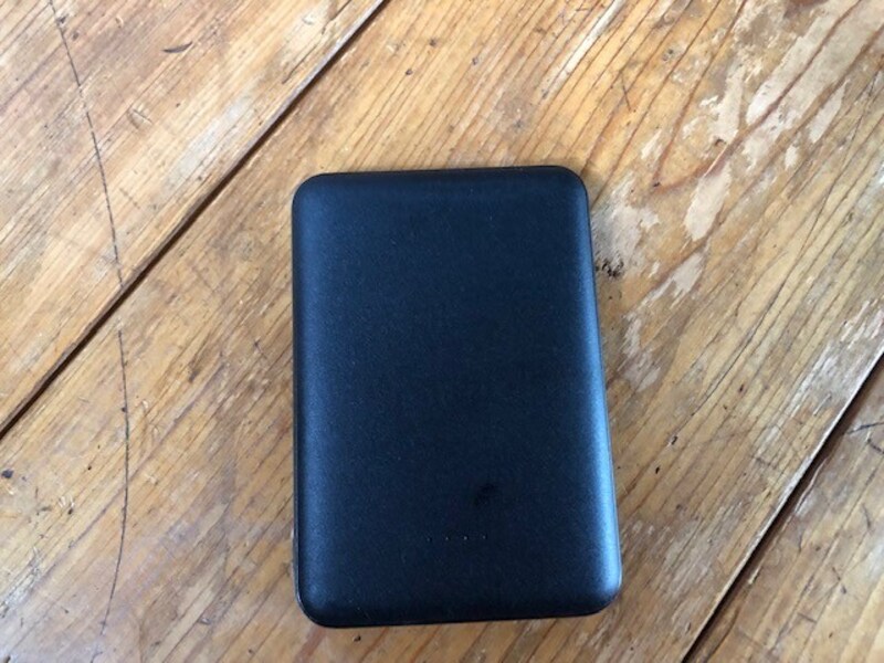ダイソーのモバイルバッテリー