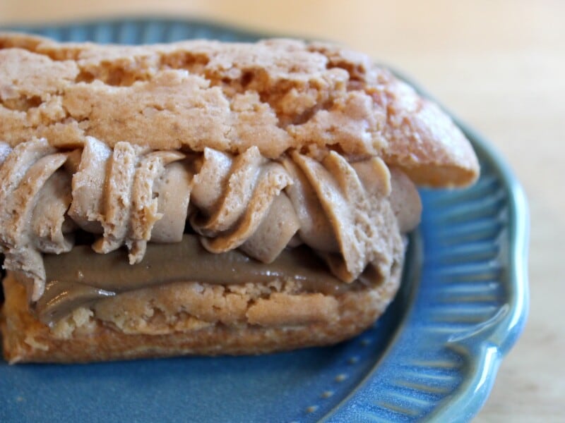 エクレア　カフェ