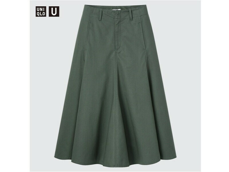 ユニクロ　コットンツイルフレアスカート　3990円（税込）