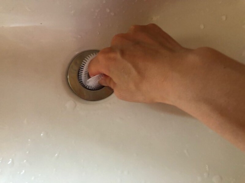 指を入れてぐるっと回す