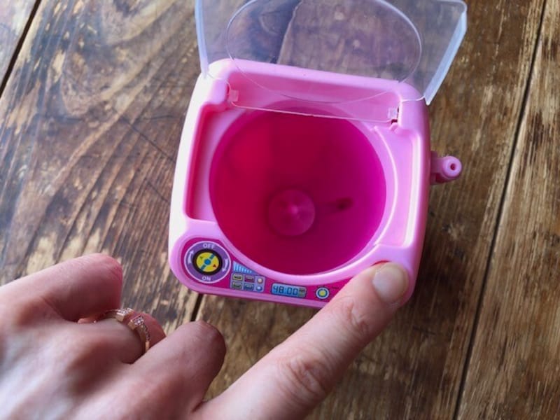 ボタンでスイッチのオンオフ