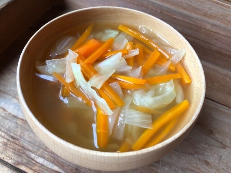 コンソメスープ