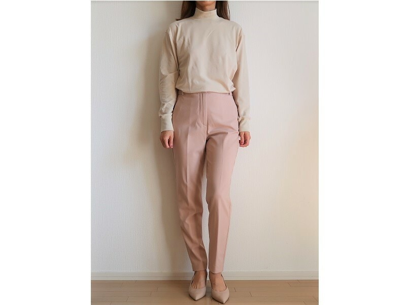 生地がとても柔らかいので、ウエストインしていろんなコーデに応用も楽々